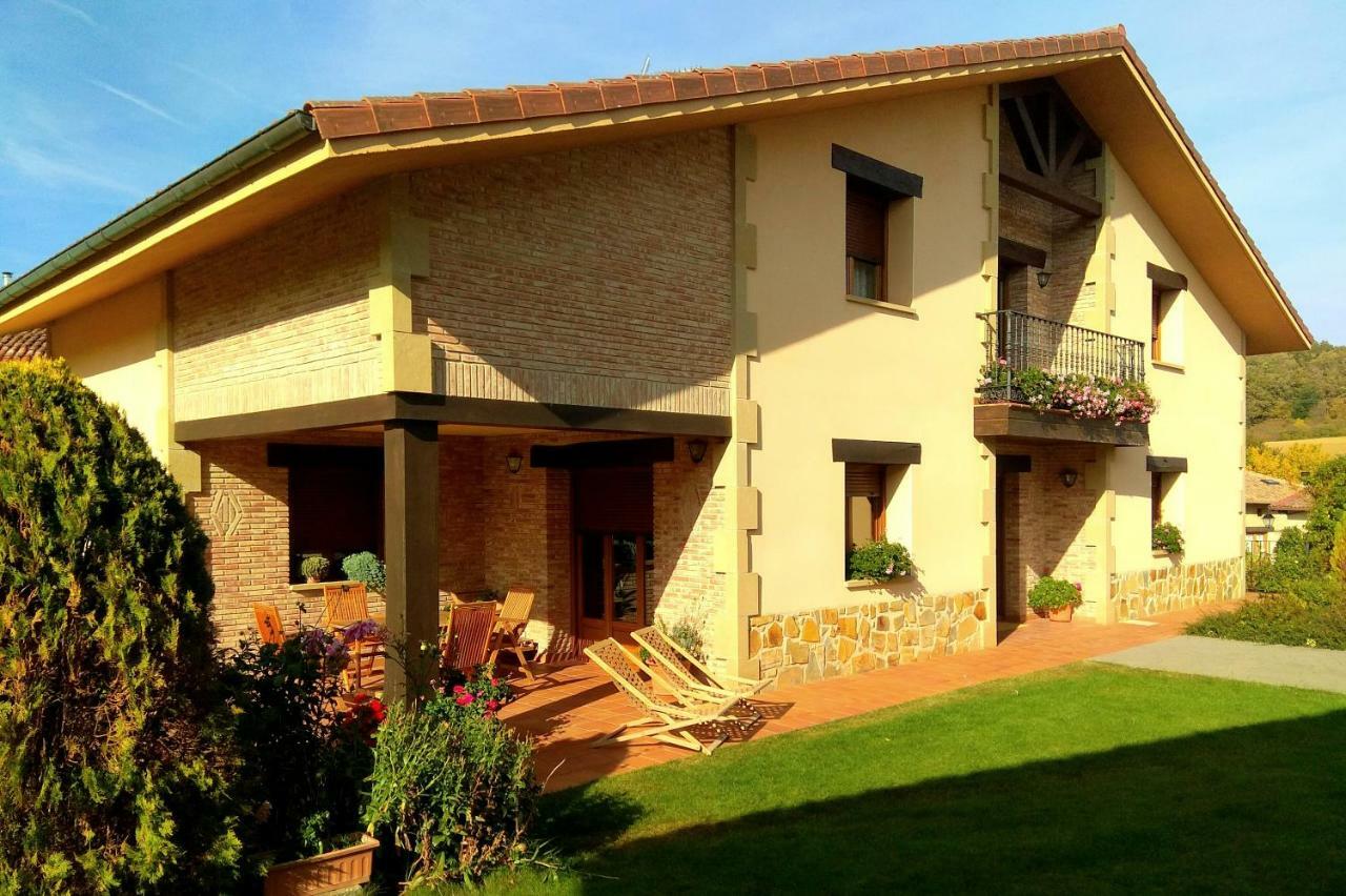 El Chalet Del Golf Urturi Екстер'єр фото