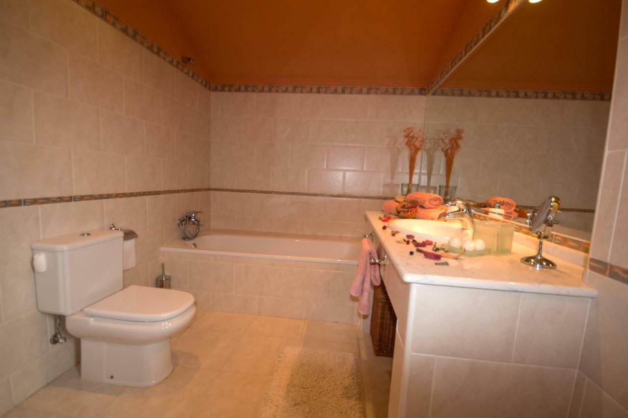 El Chalet Del Golf Urturi Екстер'єр фото
