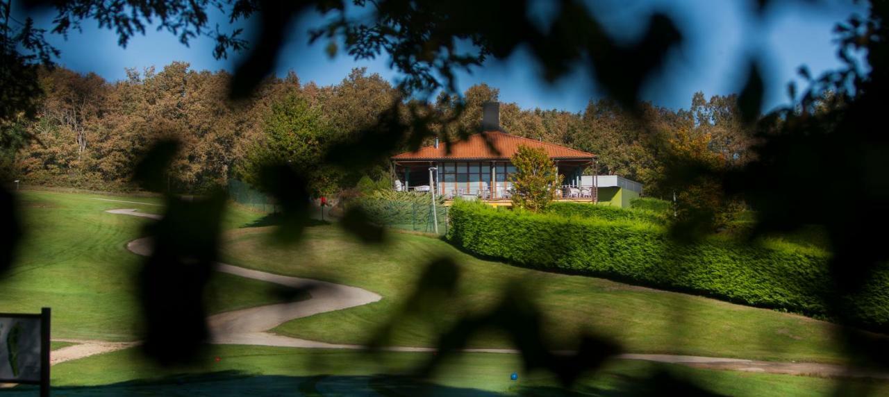 El Chalet Del Golf Urturi Екстер'єр фото